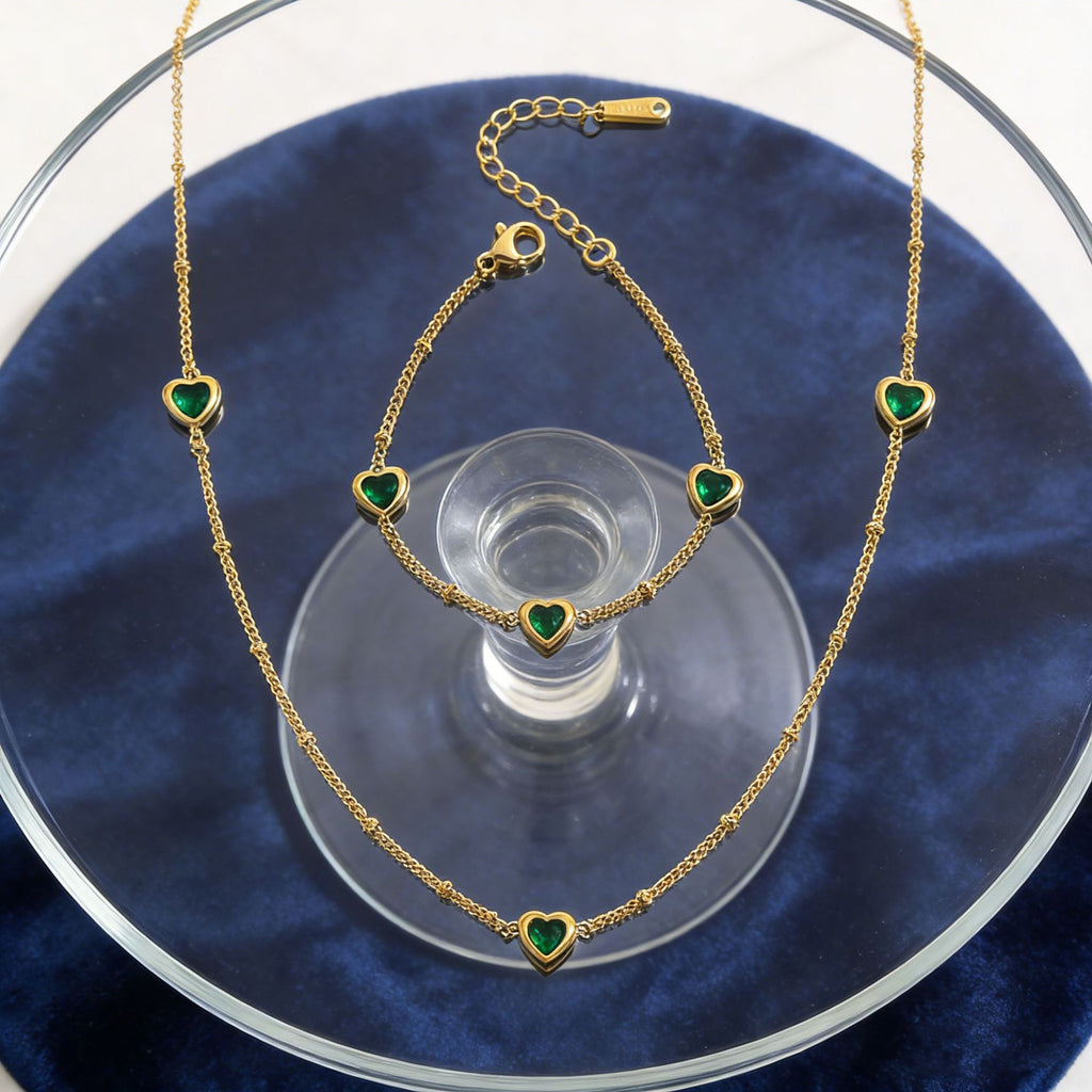 Stainless Steel Necklace And Bracelet With Inlaid Green Diamond Hearts