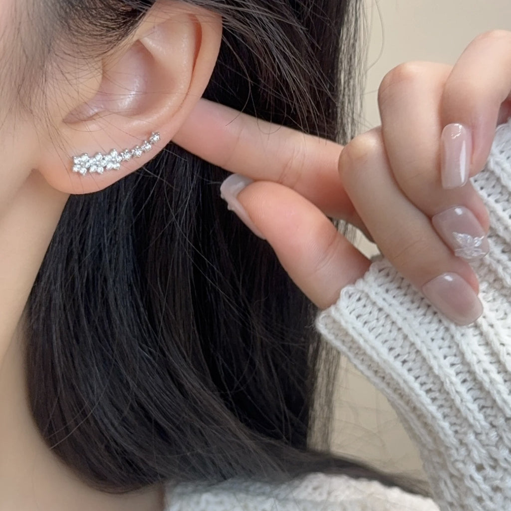 Womens Sparkling Flower Stud Earrings With A Single Row Of Diamonds