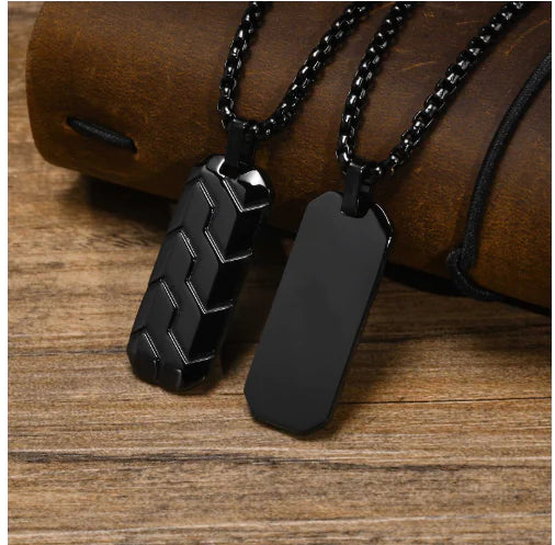 Stainless Steel Geometric Tire Pattern Pendant Necklace